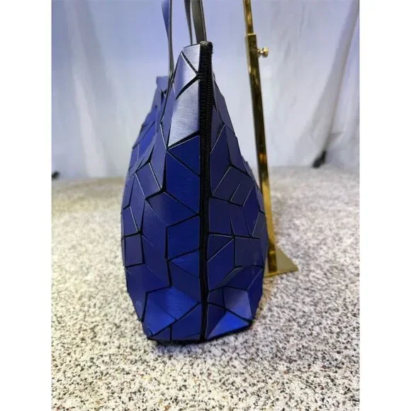 Emilio Pepe Women's Blue Geometric Lattice Tote Bag - Picture 7 of 12